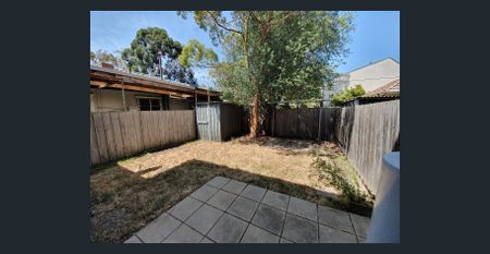 Quality Home! - Photo 3