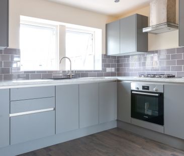 Preston Road, Standish, WN6 0NP - Photo 4