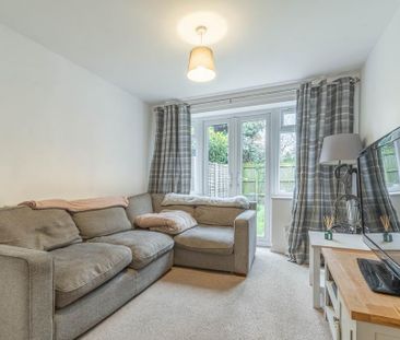 2 bedroom terraced house to rent - Photo 1