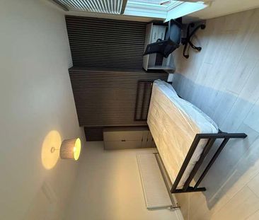 Bedroom Luxury Apartment, Birkin Avenue, NG7 - Photo 6