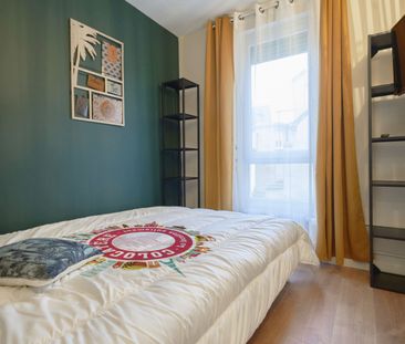 CERES R Roommate 3 Bedrooms at Reims - Photo 2