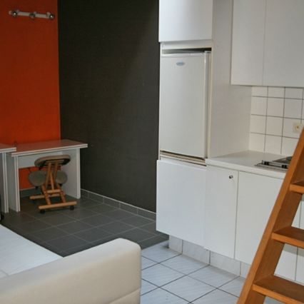Studio te Wagenmakersstraat 83 (Kortrijk), WB1 - 490 €/maand. Pand Code: WB1 - Photo 1