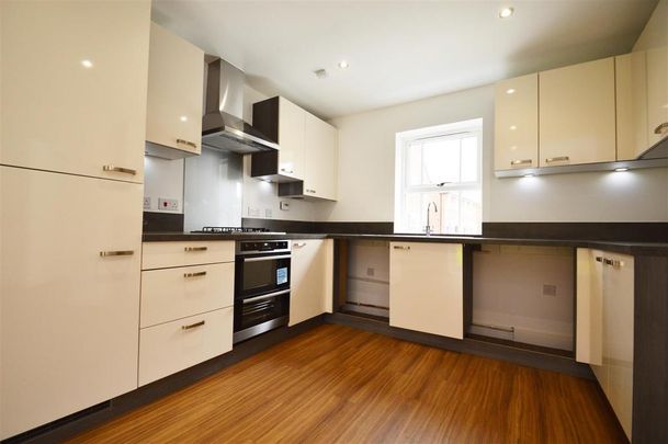 3 bedroom detached house to rent - Photo 1