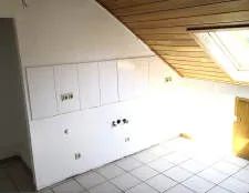 Top geschnittene und tageslichthelle 3-Zimmer-Wohnung mit Balkon - Foto 1