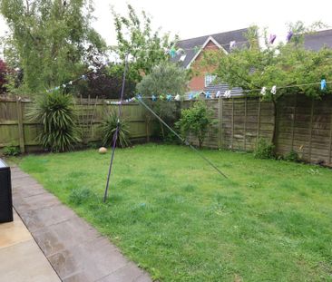 3 bedroom end of terrace house to rent - Photo 6