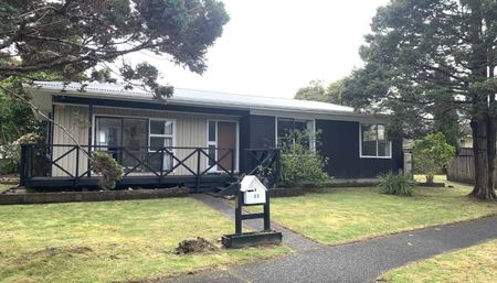 Three-Bedroom Home in Totara Park - Photo 5