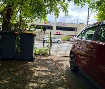 Greenslopes - Photo 3