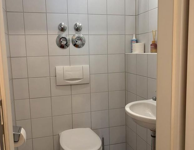 Gepflegte 4 ZKB Wohnung mit Balkon in Oggersheim - Foto 1