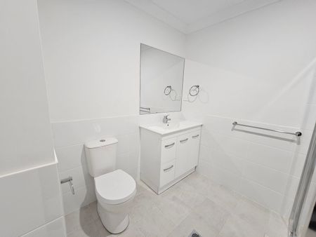 MODERN PREMIUM DUPLEX - Photo 2