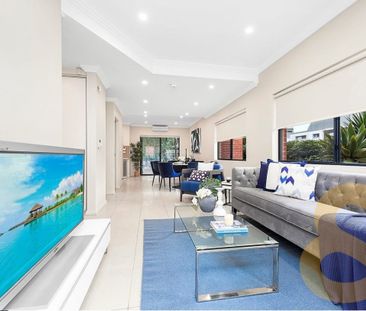 Spacious 3-Bedroom Townhouse in Prime Maroubra Location - Photo 2