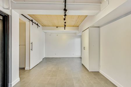 For Lease - 1602 Queen Street Unit# 301, Toronto, Ontario - Photo 4