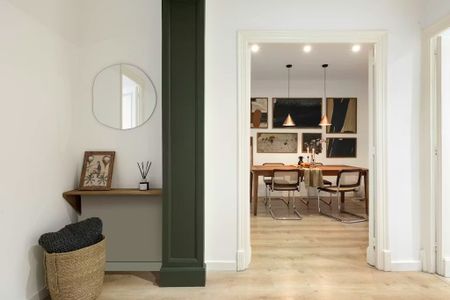 Carrer de Girona, Barcelona, Catalonia 08009 - Photo 4