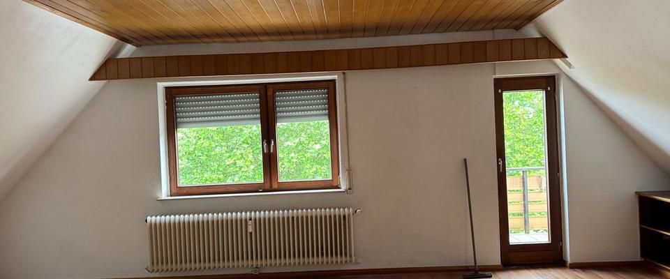 Dachgeschoss Wohnung zu vermieten - Photo 1