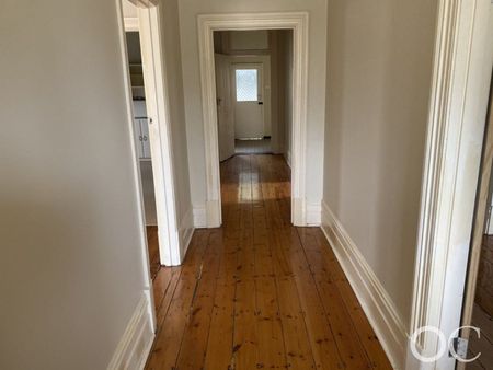 Open The Door to Spacious, Comfortable Family Living - Photo 5