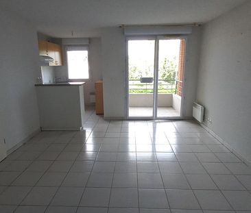 Location Appartement 2 pièces 42m² FONSORBES 31470 - Photo 2
