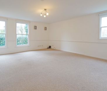 Alma Court, Clifton, BS8 2HJ - Photo 3