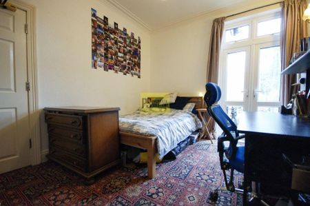 5 bedroom terraced house to rent - Photo 3