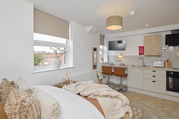 Studio to rent - Photo 1