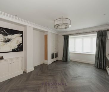 Beechfield, Banstead - Photo 2