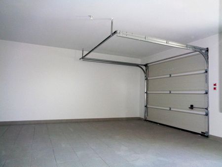 Location Maison 4 pièces 88m² VILLENEUVE TOLOSANE 31270 - Photo 4