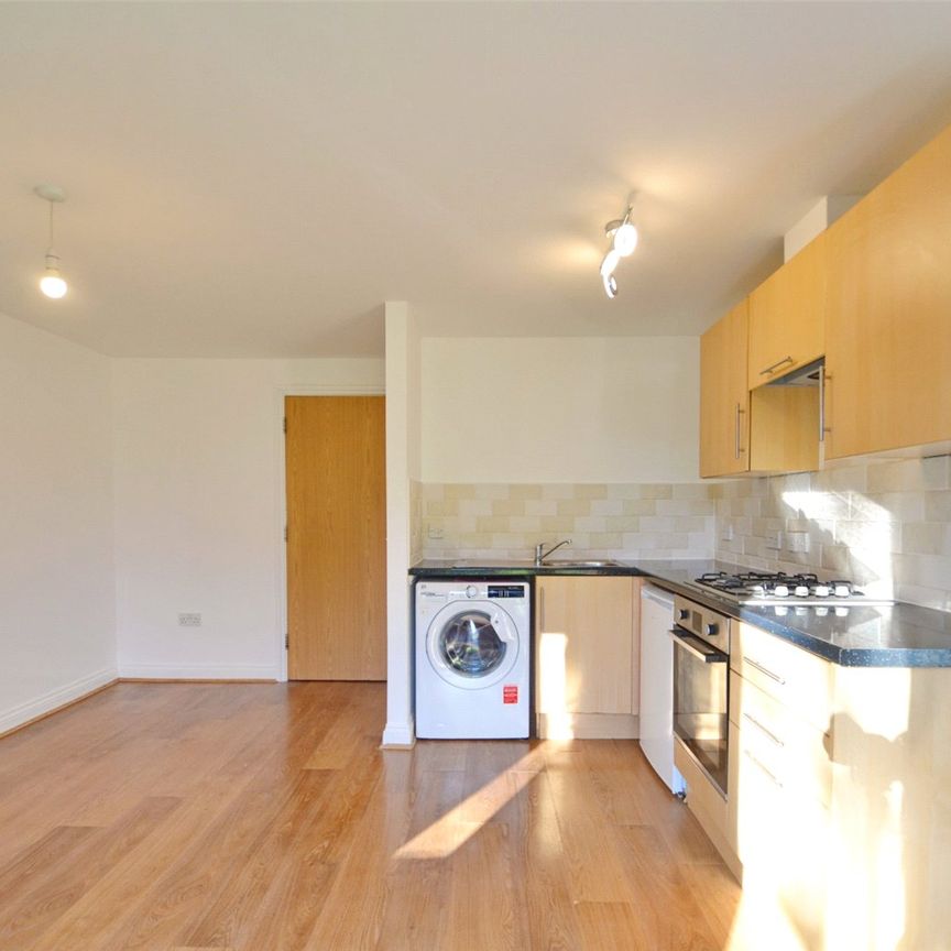 Standfast Road, Henbury - Photo 1