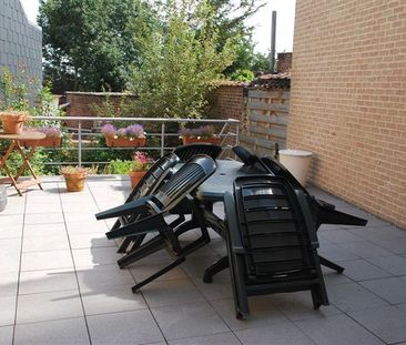 Appartement met 2 slks en ruim terras in centrum Tienen - Photo 2