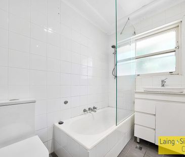 Top floor renovated unit, Great Location - Photo 4