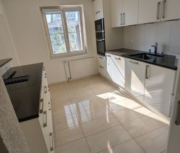 Charmantes 4.5-Zimmer-Einfamilienhaus mit Wintergarten und Garten a... - Photo 5