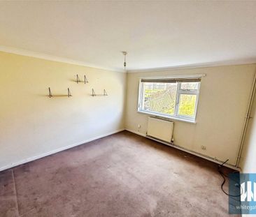 Laburnum Grove, Golcar, Huddersfield, West Yorkshire, HD7 - Photo 6