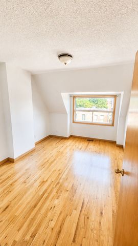 For Lease - 908 Ossington Avenue Unit# Upper, Toronto, Ontario - Photo 4