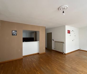 Appartement met 2 slaapkamers te huur in centrum Waregem - Photo 4