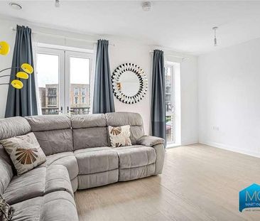 Edgecumbe Avenue, London, NW9 - Photo 1