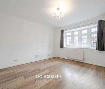 Station Road, Gidea, RM2 - Photo 3