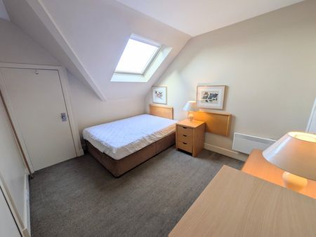 2 bedroom apartment to rent - Photo 3