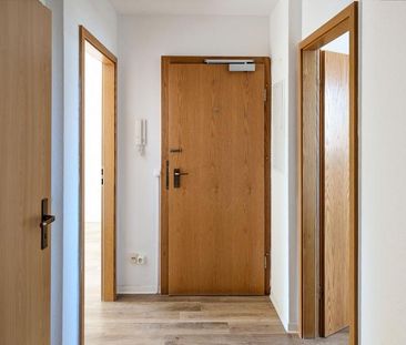 SOFORT Einziehen und Wohlfühlen! 2-Raumwohnung mit Aufzug // Balkon... - Foto 1