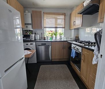 2 Bed Flat, Moree Way, N18 - Photo 6