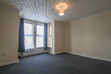 Lichfield Road, Great Yarmouth - Photo 4