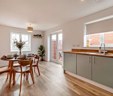 3 bedroom semi-detached house to rent - Photo 1