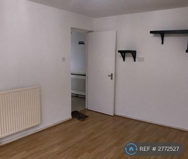 2 bedroom maisonette to rent - Photo 3