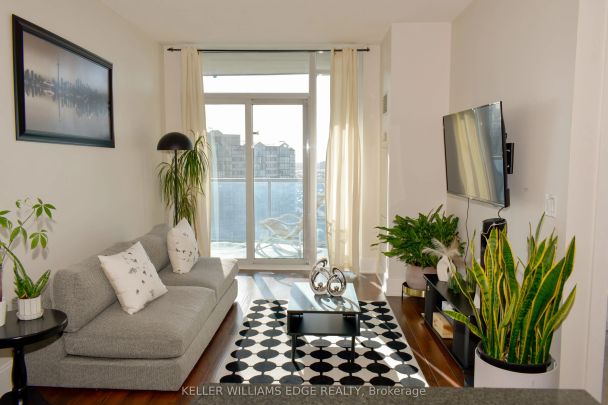 330 Burnhamthorpe Road W #2001 - Photo 1