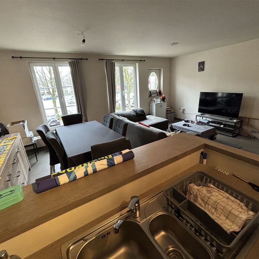 Sint-Michielsplein 1, 2260, Oevel - Photo 1