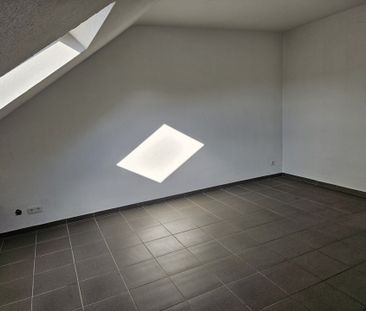 Moderne Dachgeschosswohnung in ruhiger Lage - Photo 6