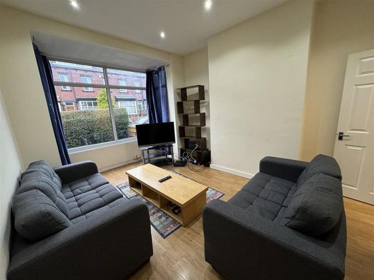 5 bedroom terraced house to rent - Photo 1