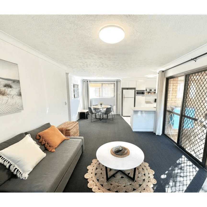 FULLY FURNISHED APARTMENT WITH OUTDOOR LIVING - Photo 1