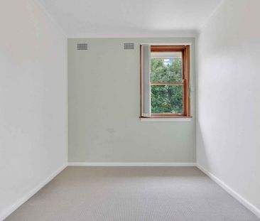 Neat & Tidy 3-Bedroom Home in Great Location - Photo 4