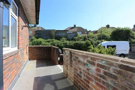 County Oak Avenue, Brighton, BN1 - Photo 4