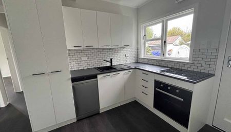 Like New - Ready for you to Enjoy - Photo 2