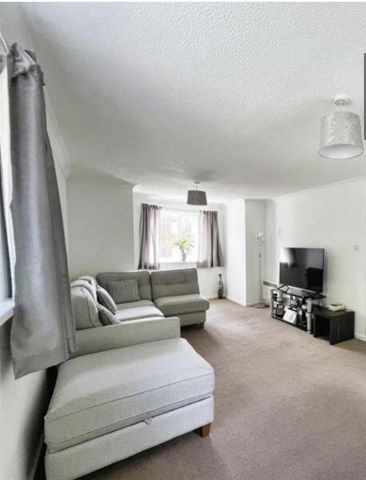 2 bedroom property to rent - Photo 2