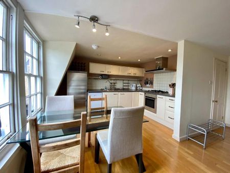 2 bedroom apartment to rent - Photo 3