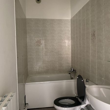 RUE ARMAND BARBES, Beau T2 de 30.89m² - Photo 4